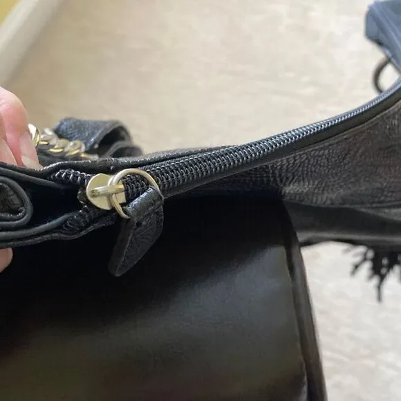 Sofia Vergara Black Faux Leather Shoulder Bag - Picture 6 of 6